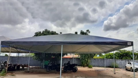Tenda Piramidal
